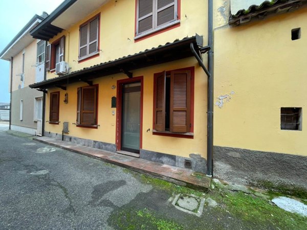 appartamento in vendita a Crespiatica