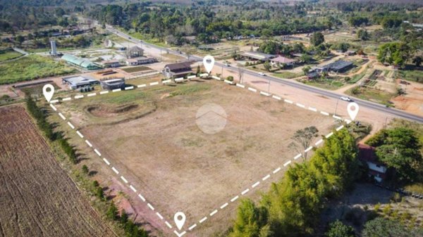 terreno edificabile in vendita a Crespiatica