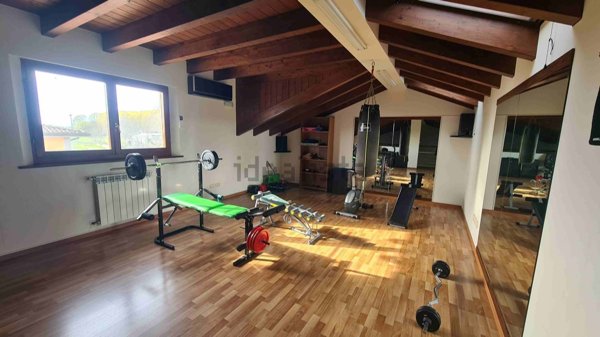 casa indipendente in vendita a Crespiatica