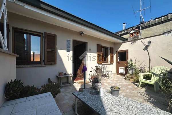 appartamento in vendita a Crespiatica