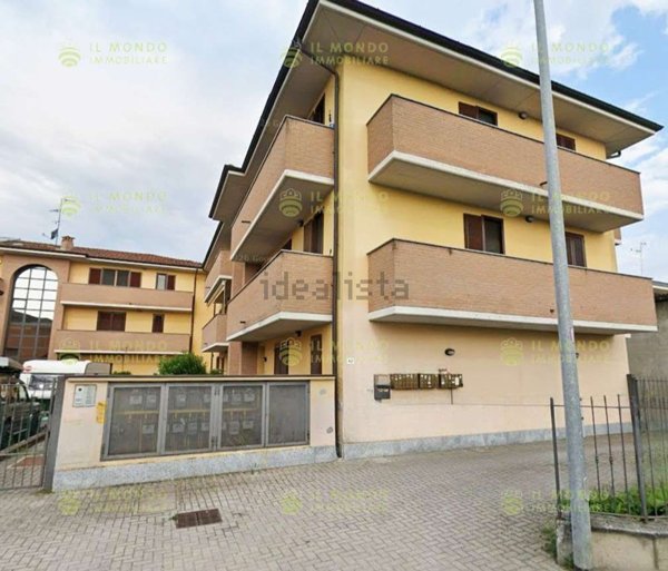 appartamento in vendita a Crespiatica