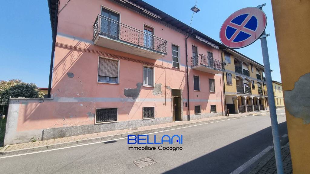 appartamento in vendita a Fombio in zona Retegno