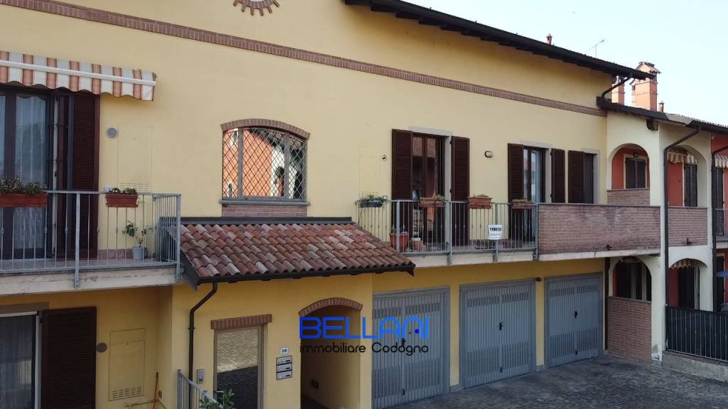 appartamento in vendita a Fombio
