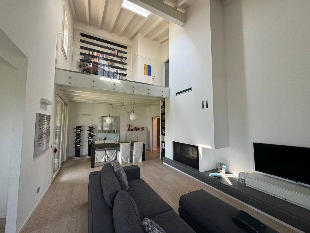 casa indipendente in vendita a Fombio