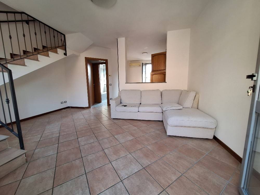 casa indipendente in vendita a Fombio