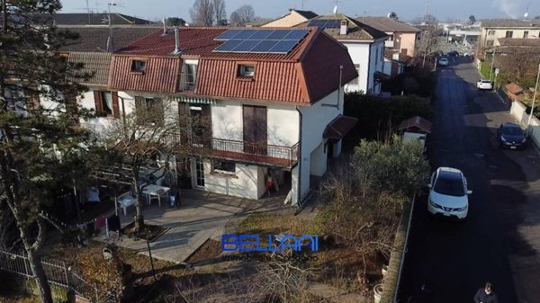 casa indipendente in vendita a Fombio