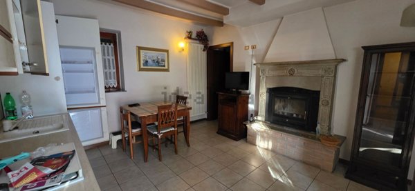 appartamento in vendita a Fombio