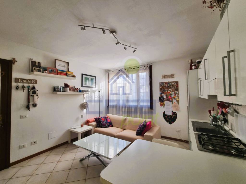 appartamento in vendita a Fombio in zona Retegno