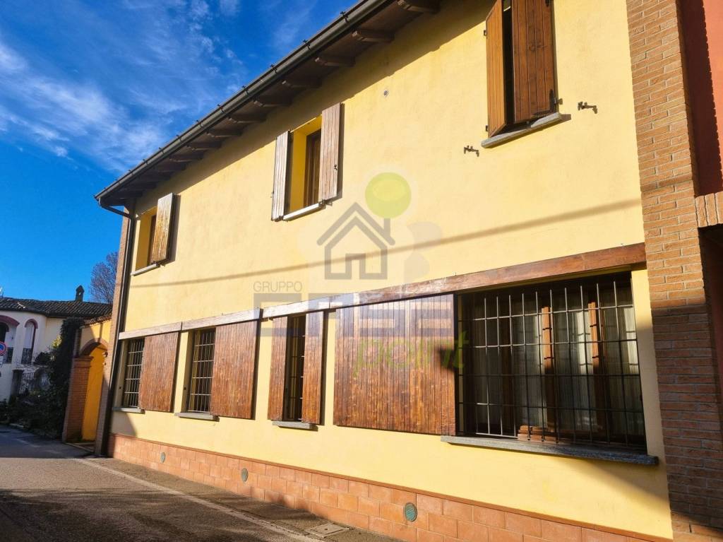 appartamento in vendita a Fombio in zona Retegno