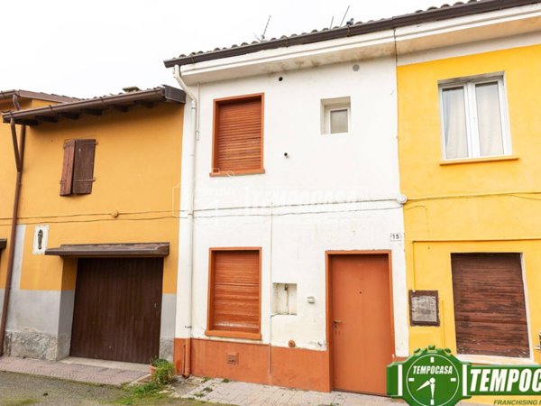 appartamento in vendita a Fombio