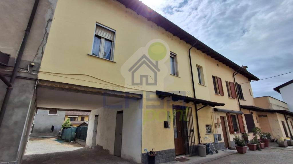 casa indipendente in vendita a Fombio