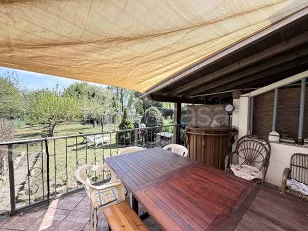 casa indipendente in vendita a Fombio in zona Retegno