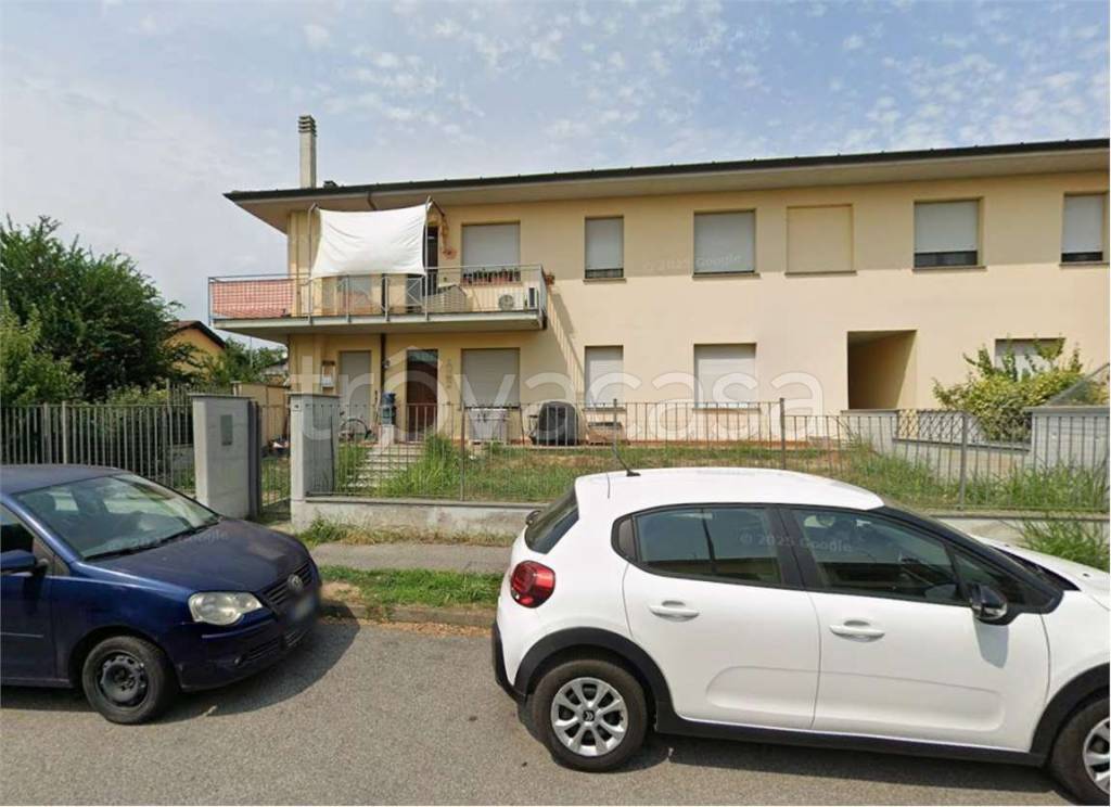 appartamento in vendita a Fombio