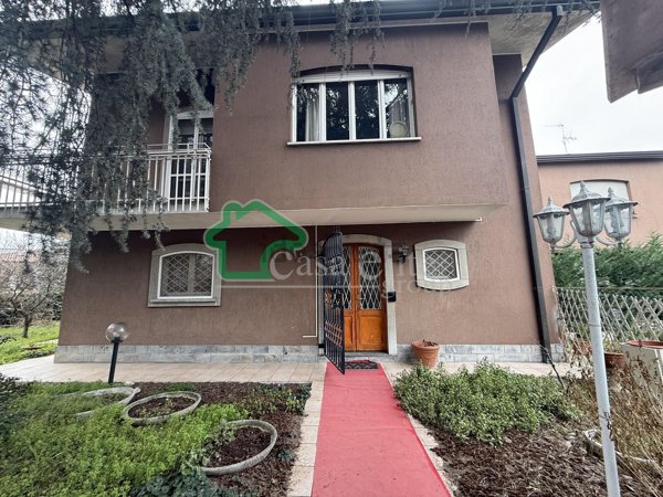 casa indipendente in vendita a Galgagnano