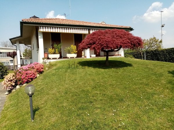 casa indipendente in vendita a Graffignana