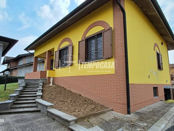 casa indipendente in vendita a Graffignana