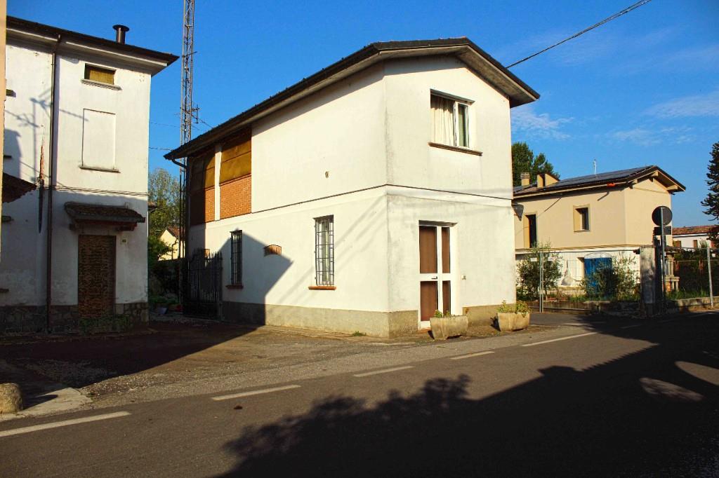 casa indipendente in vendita a Guardamiglio
