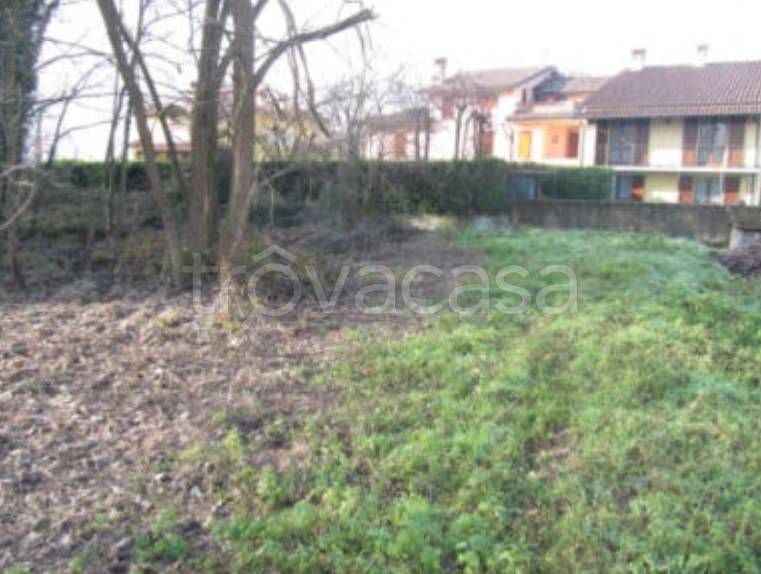 terreno edificabile in vendita a Guardamiglio