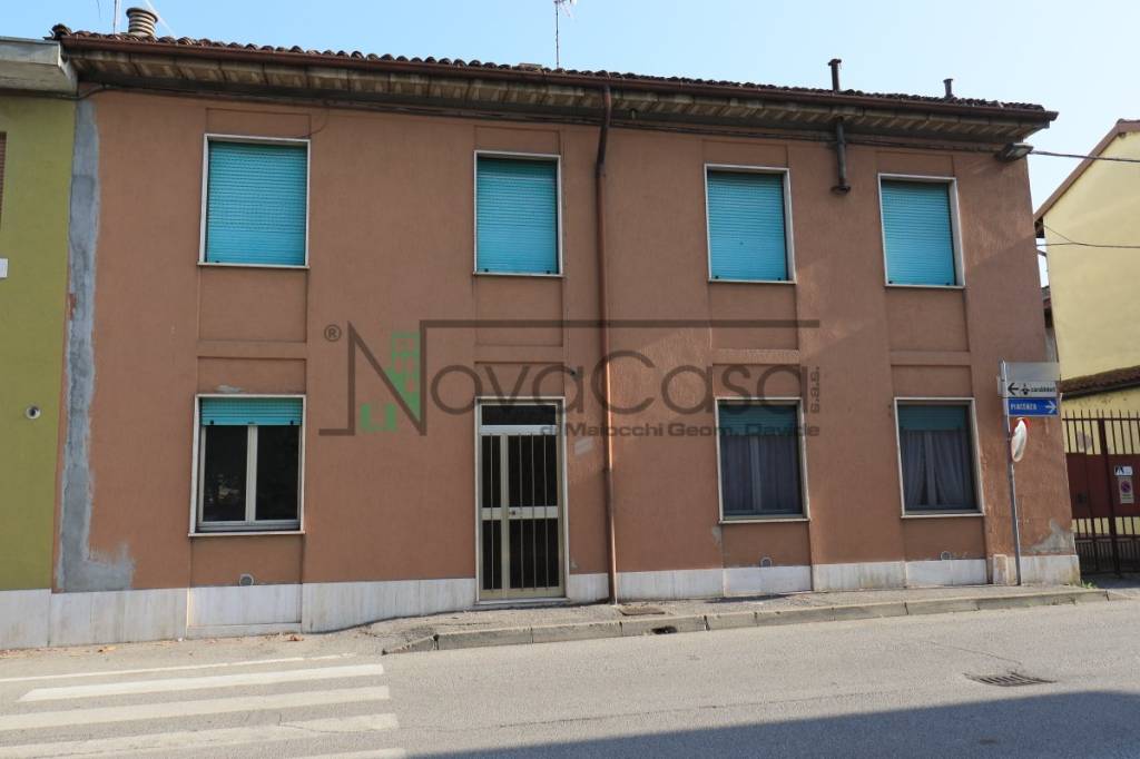 casa indipendente in vendita a Guardamiglio