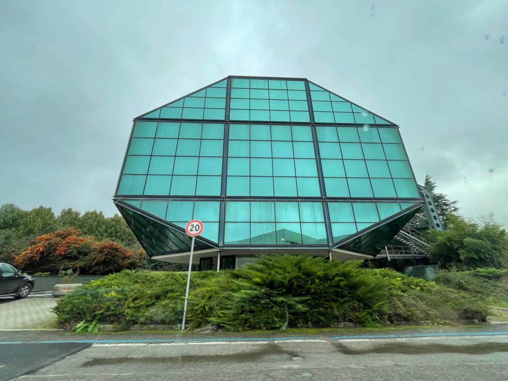 locale di sgombero in vendita a Guardamiglio