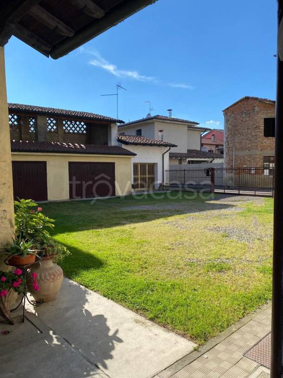 casa indipendente in vendita a Guardamiglio