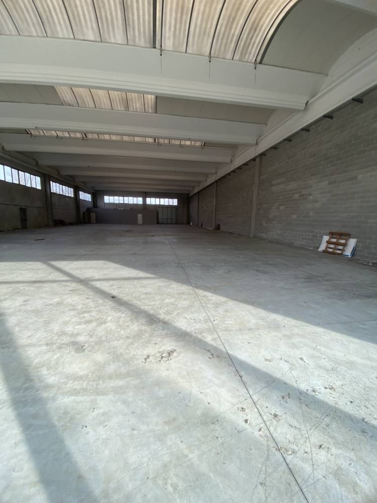 capannone in vendita a Guardamiglio