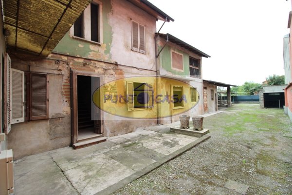 appartamento in vendita a Livraga