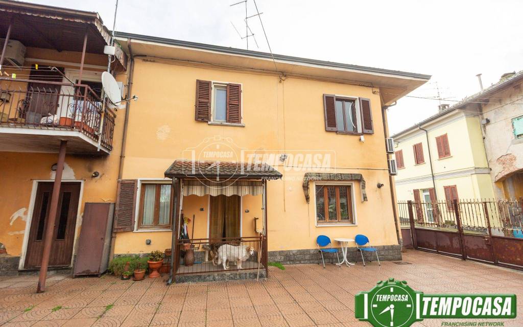 casa indipendente in vendita a Livraga