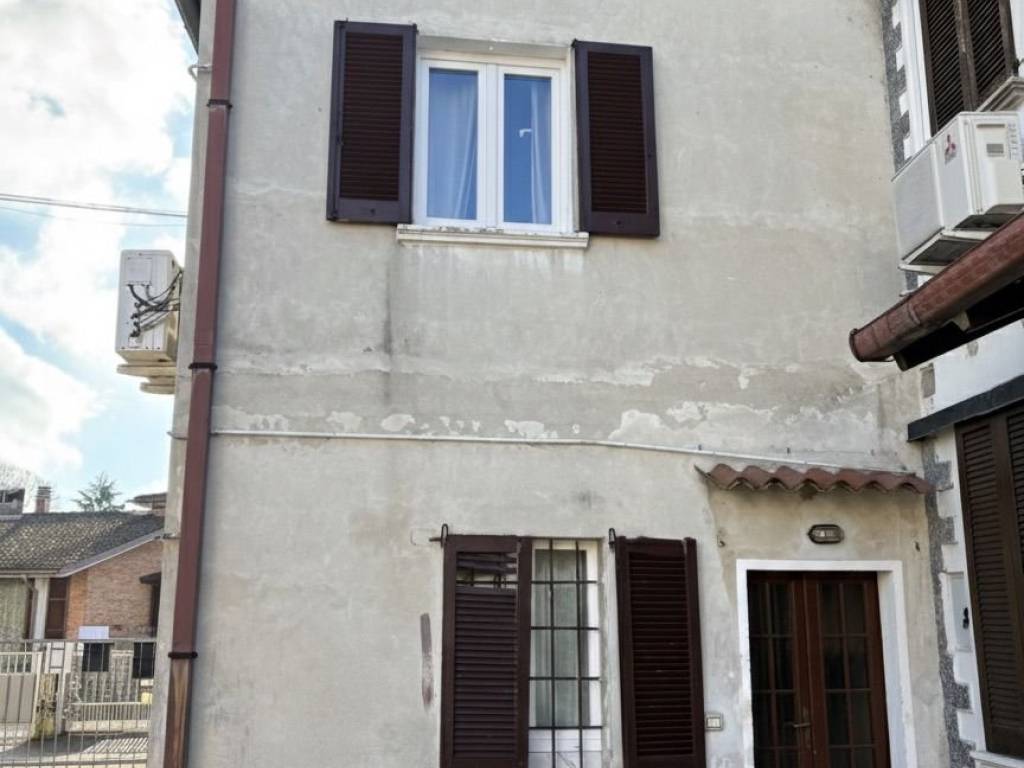casa indipendente in vendita a Livraga