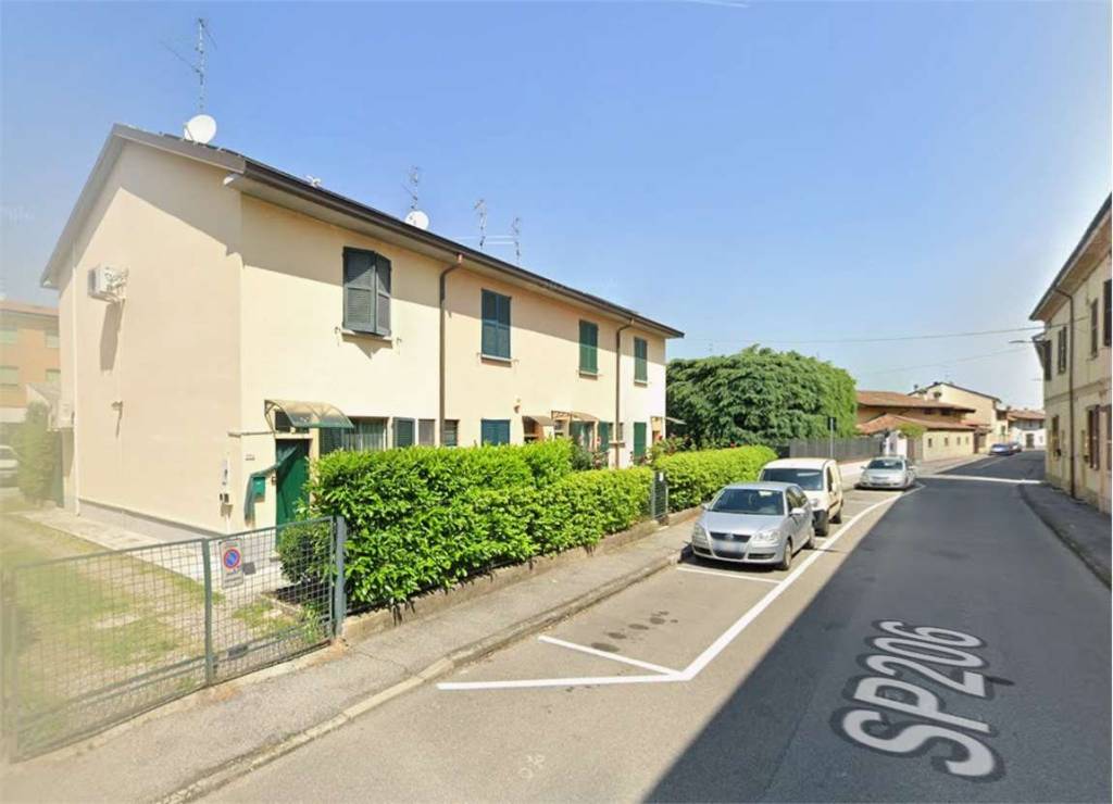 casa indipendente in vendita a Livraga