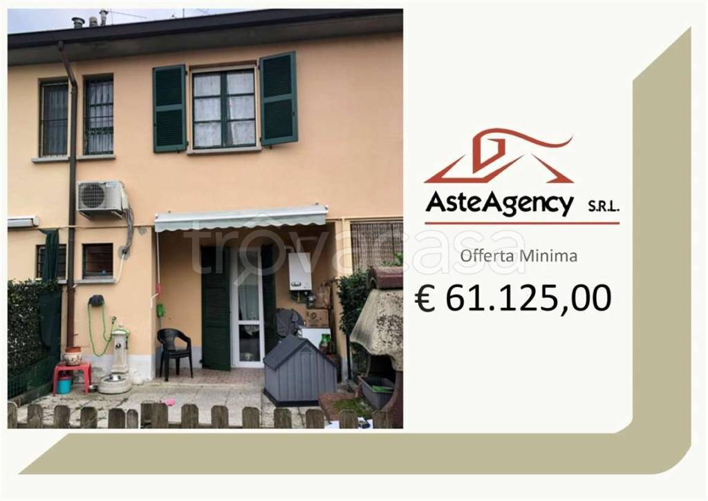 casa indipendente in vendita a Livraga