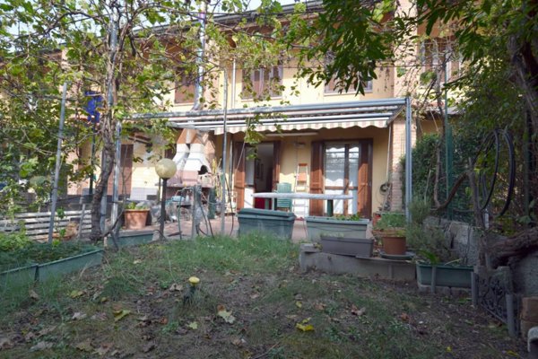 casa indipendente in vendita a Lodi in zona Centro Storico