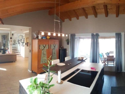 casa indipendente in vendita a Lodi
