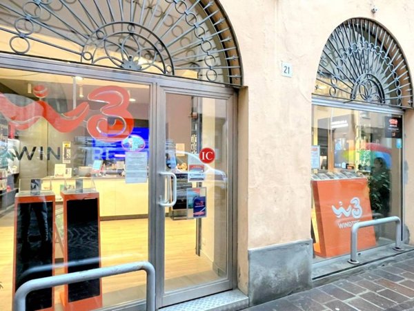 negozio in vendita a Lodi in zona Centro Storico