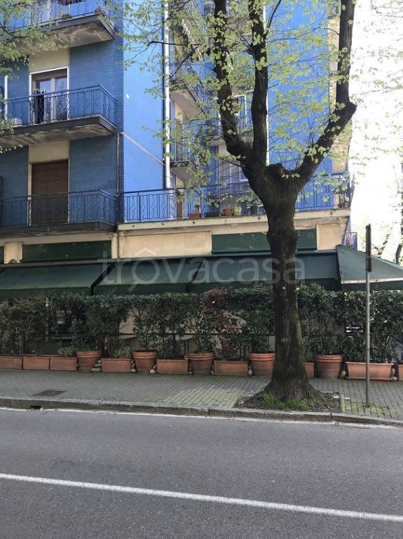 appartamento in vendita a Lodi in zona Viale Italia