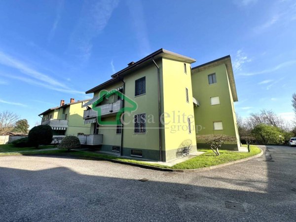 appartamento in vendita a Lodi in zona Olmo