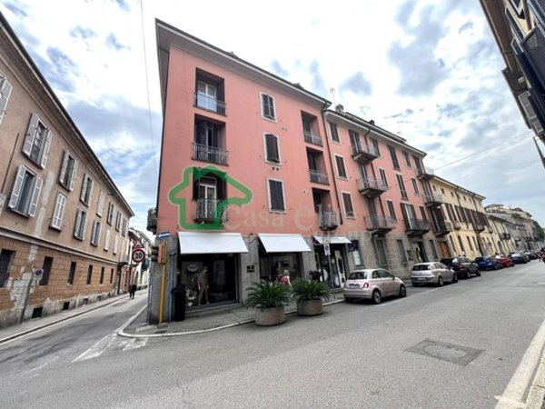appartamento in vendita a Lodi in zona Centro Storico