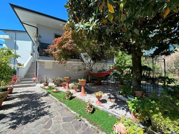 casa indipendente in vendita a Lodi in zona Torretta