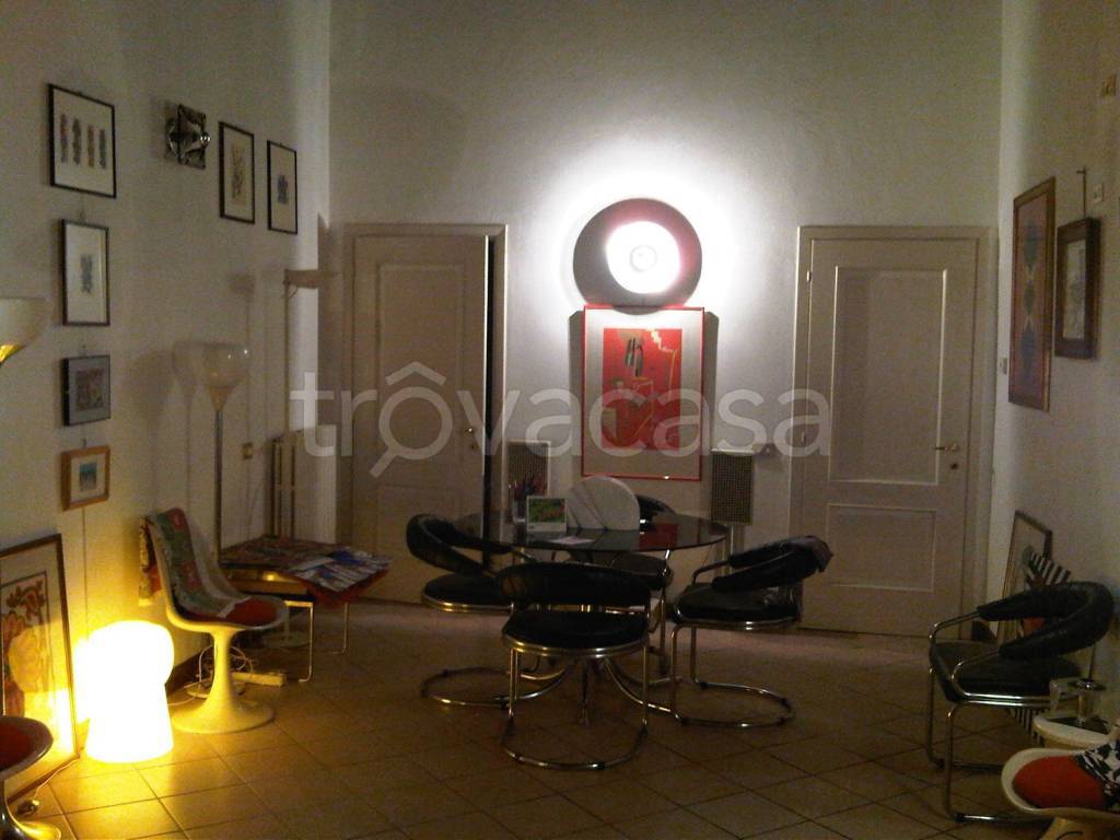 negozio in vendita a Lodi in zona Centro Storico