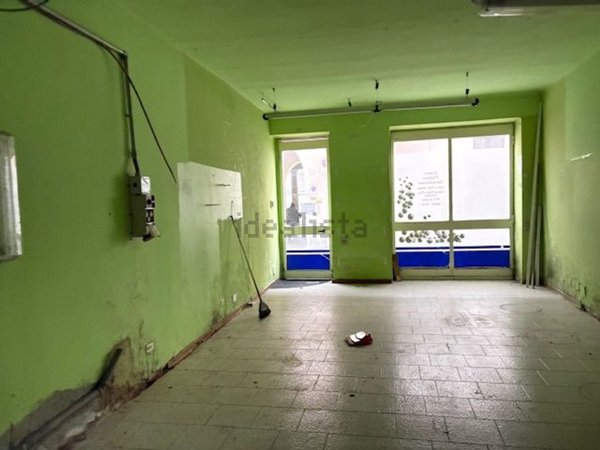 negozio in vendita a Lodi in zona Centro Storico