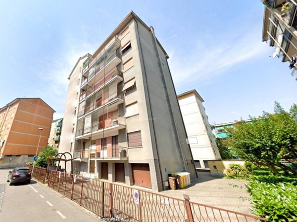 appartamento in vendita a Lodi in zona Fanfani