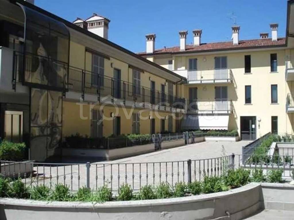 appartamento in vendita a Lodi in zona Centro Storico