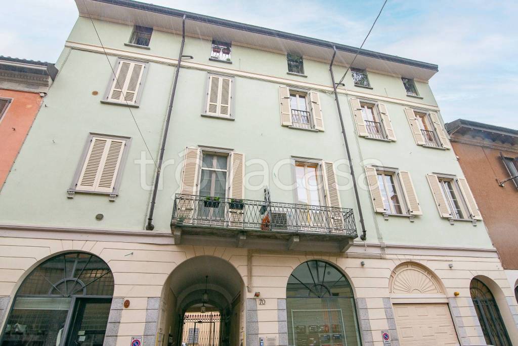 appartamento in vendita a Lodi in zona Centro Storico