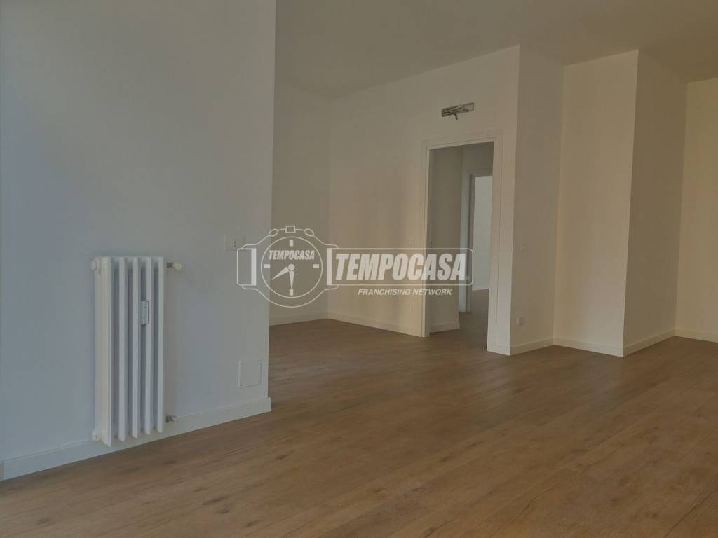 appartamento in vendita a Lodi in zona San Bernardo
