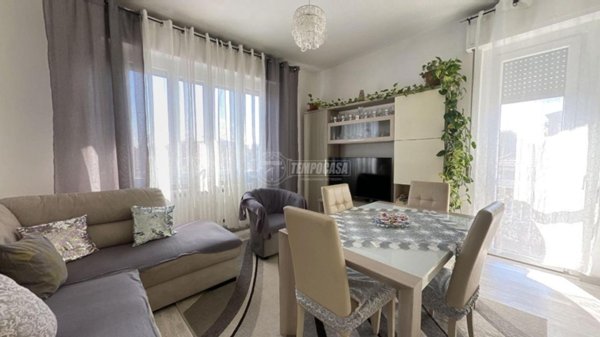 appartamento in vendita a Lodi in zona Viale Pavia