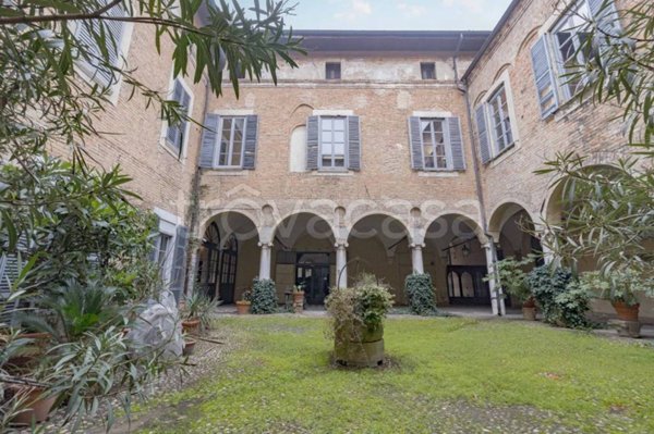 appartamento in vendita a Lodi in zona Centro Storico