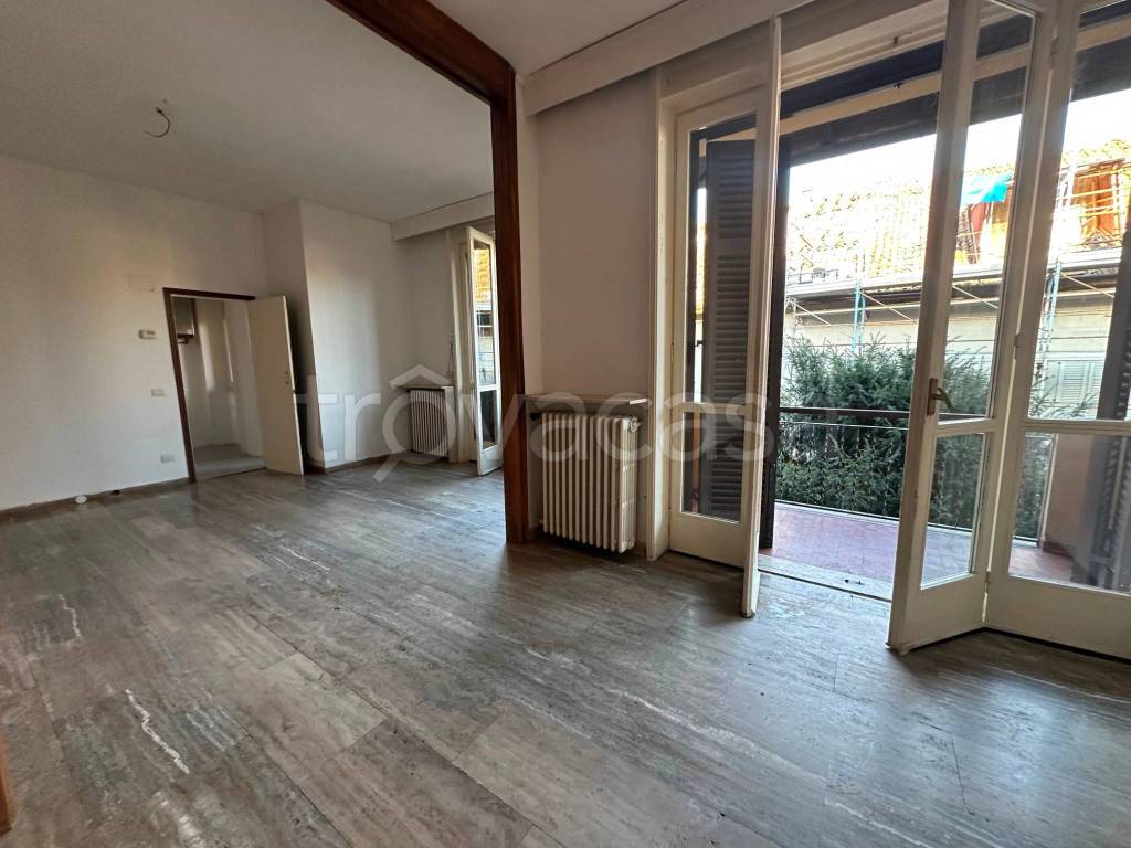 appartamento in vendita a Lodi in zona Centro Storico