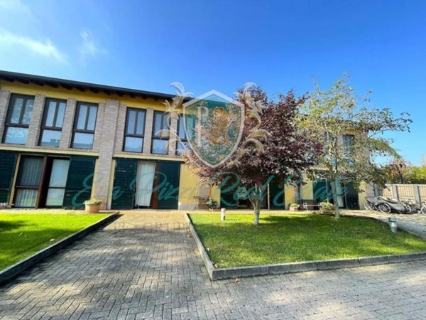 casa indipendente in vendita a Lodi