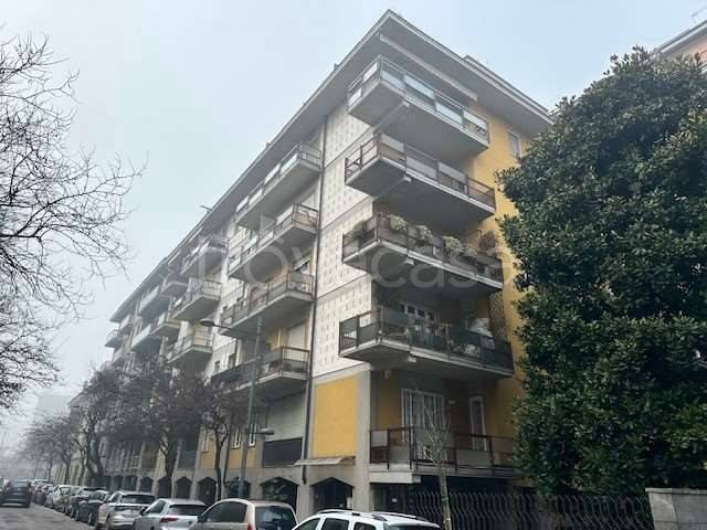 appartamento in vendita a Lodi in zona Centro Storico