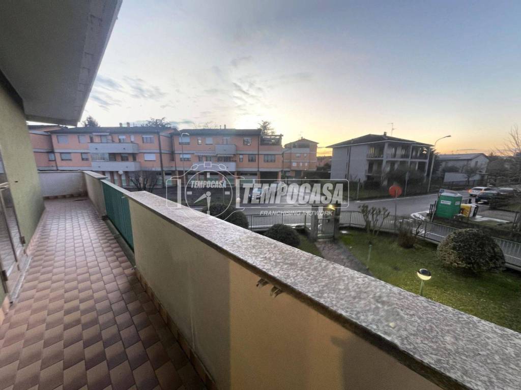 appartamento in vendita a Lodi in zona San Fereolo
